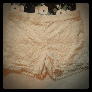 Cream Lace shorts